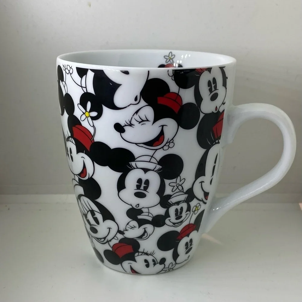 Disney Minnie  & Mickey Mouse Faces All Over Coffee Mug Black White Red …